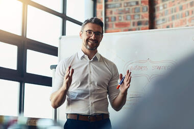 Agile Projektmethoden nutzen und klare Ziele definieren ist das A und O (Quelle: iStock/ PeopleImages).